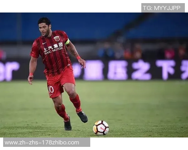 AC米兰主场迎战切塞纳力争全取三分展现冠军气质